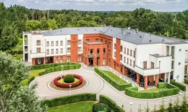 To hotel pod Warszawą otulony Mazowieckim Parkiem Krajobrazowym