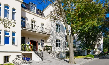 Ten hotel przyjmuje gości wyłącznie po 12 roku życia