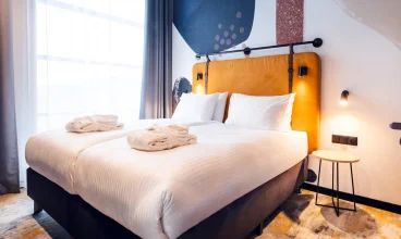 Hotel został otwarty w kwietniu 2026 roku