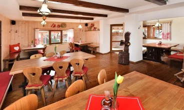 Restauracja Salaš podaje śniadanie i dania z karty