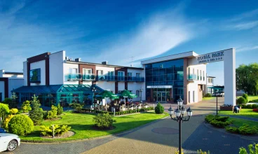 Royal Park to komfortowy hotel, stylowa restauracja oraz Instytut SPA
