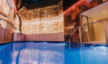 Era to jedyny hotel w Polsce z basenem w grocie solnej