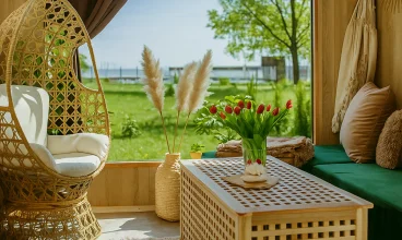 Domki urządzono w klimatycznym i przytulnym stylu boho