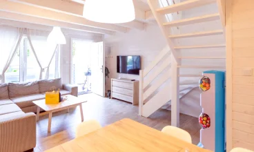 Niektóre domki mają własny ogródek