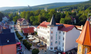 Dobrzyński Resort Topaz mieści się w samym sercu Świeradowa-Zdroju