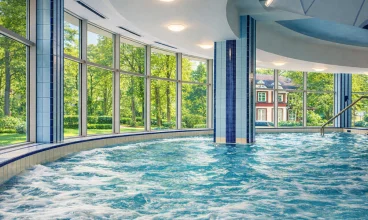 Grand Kapitan to hotel z wewnętrznym basenem