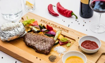 Posiłki są przygotowywane ze świeżych i dobrej jakości produktów
