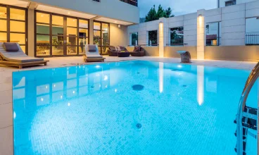 To hotel z basenem w Dalmacji