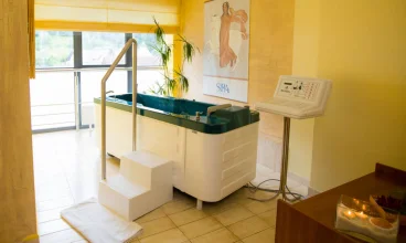 Można tutaj wykupić lecznicze oraz relaksujące zabiegi