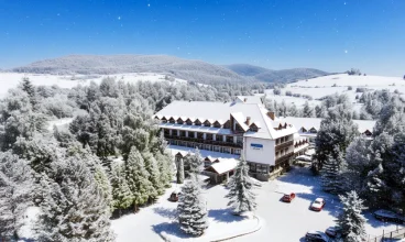 Ośrodek Geovita w Złockiem jest malowniczo położony w Beskidzie Sądeckim