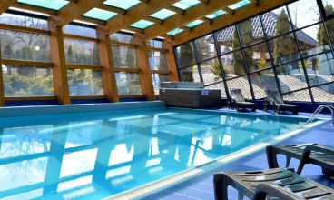 Park Poniwiec Resort to obiekt z krytym basenem i strefą wellness w Ustroniu
