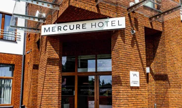 To czterogwiazdkowy hotel należący do sieci Mercure