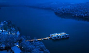 Lemon Resort spa to pokoje na brzegu oraz bezpośrednio na jeziorze