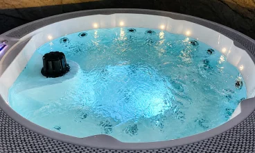 W strefie wellness jest także jacuzzi