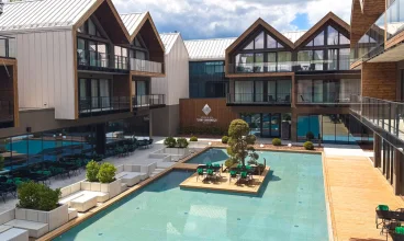 Termy Karkonosze to nowoczesny resort willowo-hotelowy otwarty w 2024 roku