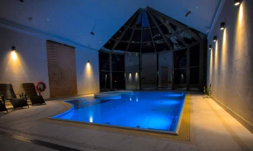 Hotel SPA Wieniawa oferuje ogólnodostępny basen
