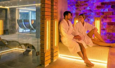 Goście mogą się relaksować w świecie saun