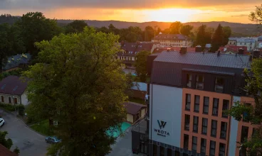 Wrota Bieszczad mieszczą się w centrum Leska