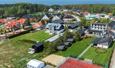 Ośrodek Wypoczynkowy Diuna mieści się zaledwie 200 metrów od morza