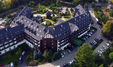 Sandra SPA mieści się w spokojnej, zielonej części karkonoskiego kurortu