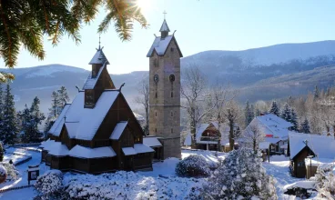 Tarasy Wang znajdują się 100 metrów od Świątyni Wang