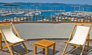 Widoki morza towarzyszą gościom na każdym kroku