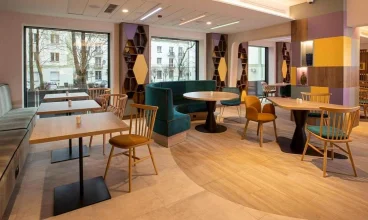 Hotelowa restauracja zaprasza na dania z karty