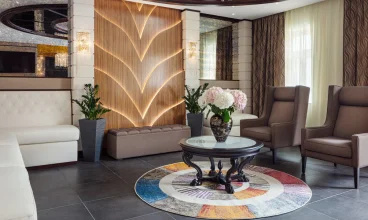 Wnętrza hotelu są nowoczesne i eleganckie