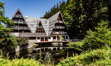 Jelenia Struga Medical SPA to nowoczesny hotel otoczony lasem