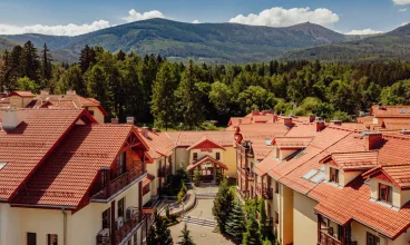 Z obiektu widać doskonale panoramę Karkonoszy