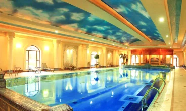 SPA Hotel Jawor****posiada basen w klimacie greckich ogrodów oliwnych