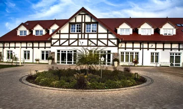 Wierzbowe Ranczo pod Warszawą koło parku wodnego Suntago