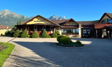 Hotel oferuje znakomite górskie panoramy o każdej porze roku