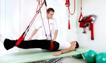 Ponadto oferowane są zabiegi rehabilitacji i odnowy biologicznej