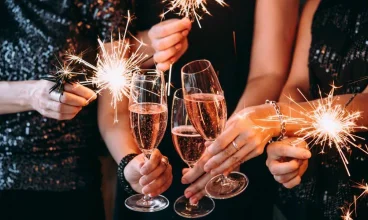 Hotel organizuje bal sylwestrowy dla dorosłych oraz Kinder Bal dla dzieci