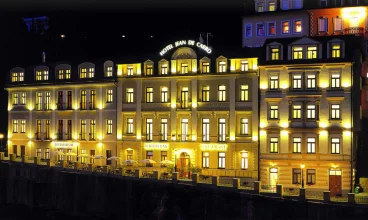 Hotel Wellness Jean de Carro**** jest położony w samym sercu uzdrowiska