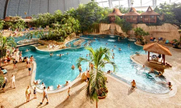 Tropical Islands to potężny całoroczny resort wodny w Niemczech