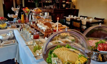 W wiekowych murach mieści się Restauracja Staropolska