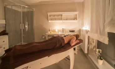 SPA proponuje szeroką gamę zabiegów relaksacyjnych oraz upiększających