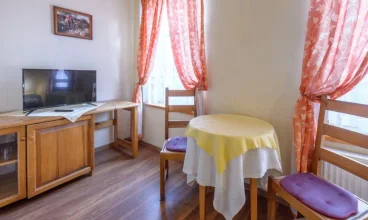 Mają widok na góry lub park