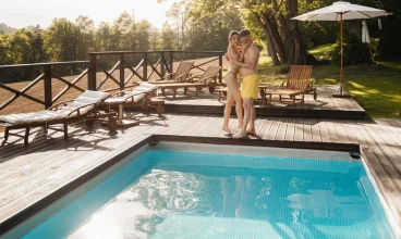 Dwór Sieraków to obiekt z basenem pod Wieliczką