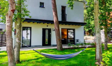 Baltic Forest w Kołobrzegu to apartamenty zanurzone w zieleni