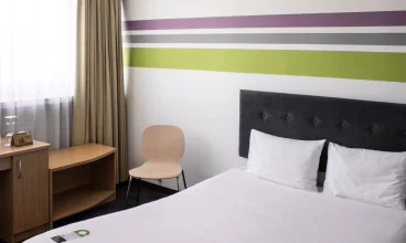 Na gości czekają komfortowo wyposażone pokoje