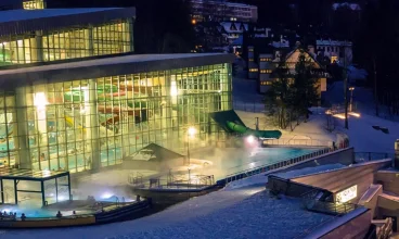 Z basenów termalnych można korzystać przez cały rok