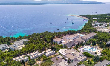 Bluesun Holiday Village Bonaca **** to hotel z basenem w Bol na wyspie Brac