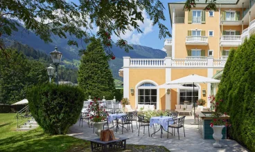 Das Alpenhaus Gasteinertal jest położony w centrum kurortu Bad Hofgastein