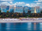 Wave Międzyzdroje przy plaży – widok od strony morza