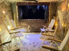 Jest również grota solna z minitężnią solankową
