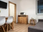 W apartamentach jest telewizor i dostęp do Wi-Fi
