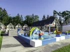 Oprócz basenów są także brodziki dla maluchów